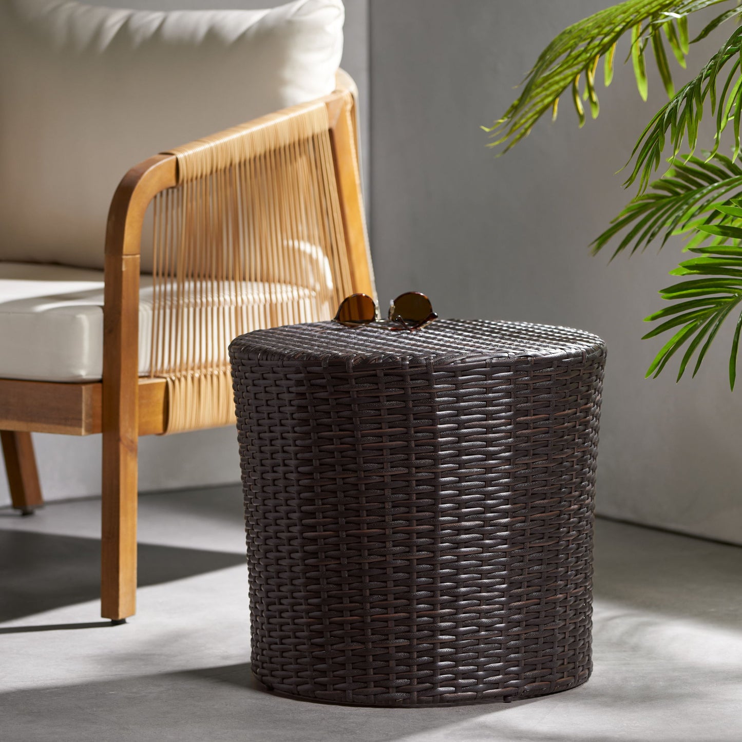Barrel Side Table With Handcrafted Details