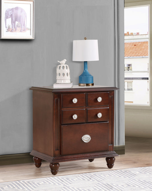 Elegant Traditional Nightstand