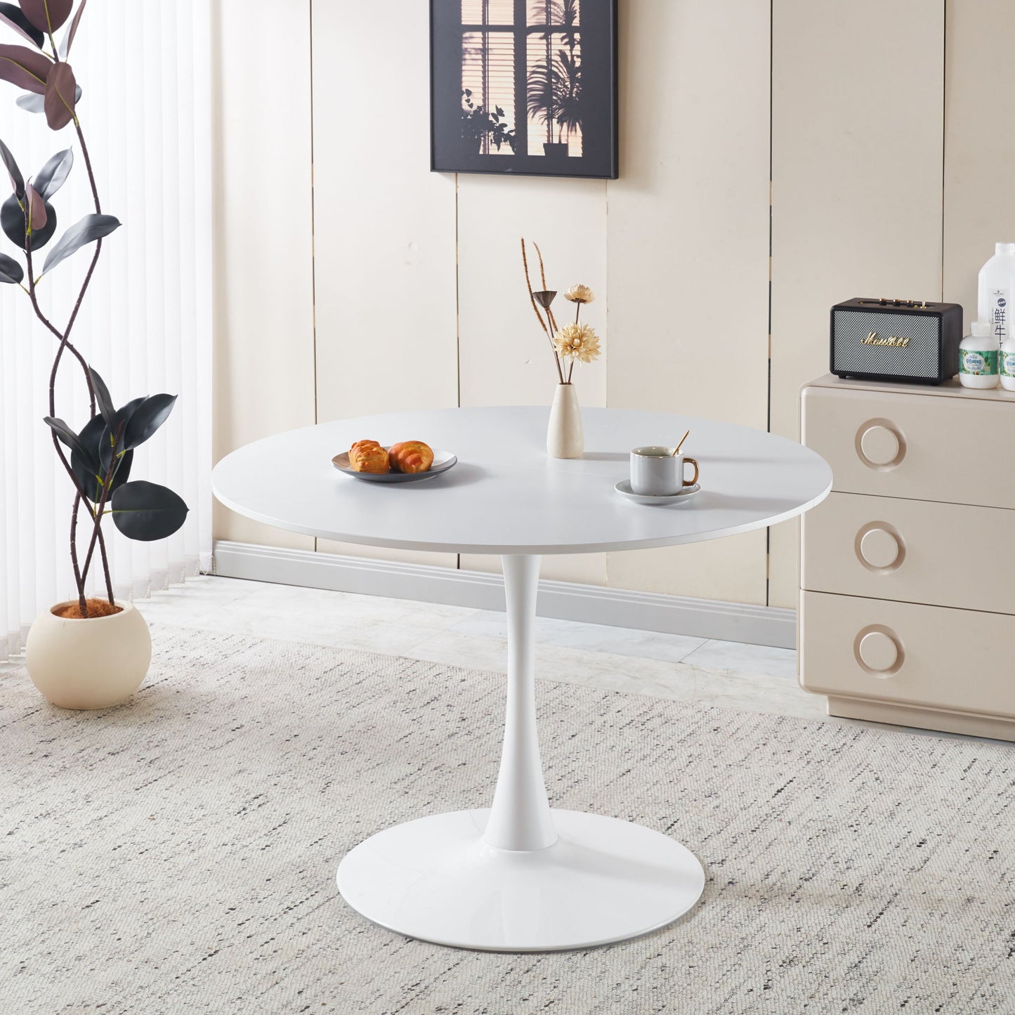 Tulip Dining Table For 4 - 6 People - White