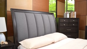 Jaymes - Bedroom Set